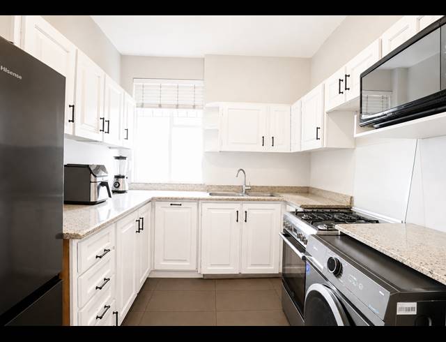 2.5 BEDROOM APARTMENT FOR SALE IN MORNINGSIDE